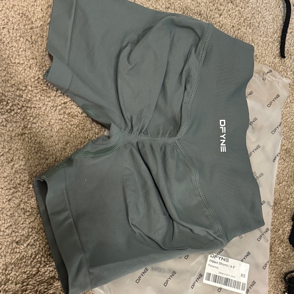 DFYNE Women's Athletic Shorts - Gray
